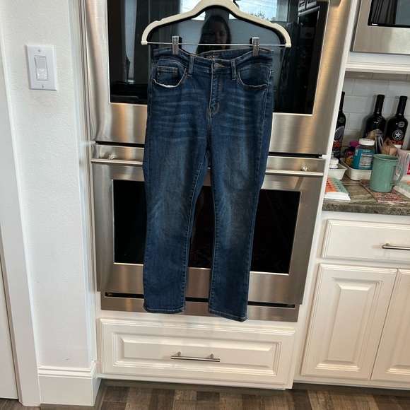 Judy Blue Denim - Judy Blue capri Jeans size 7/28 have wear overall GUC
